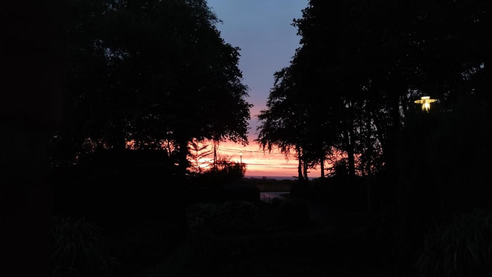 Inspektorenhaus Am Jagdschloss Mit Meerblick Hohen Niendorf Eksteriør bilde